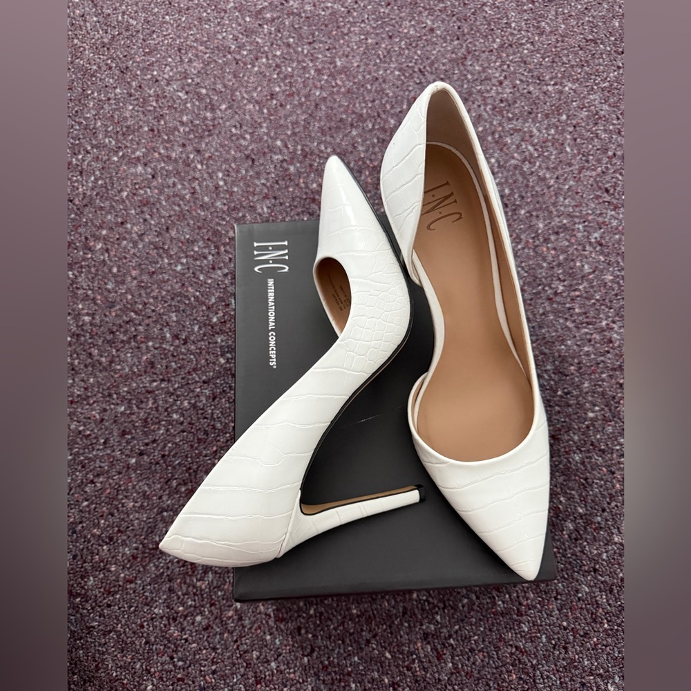 INC International Concepts White Stiletto Heels with Pointed Toe